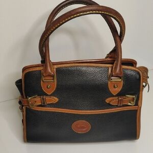Vintage Classic Black and Brown Dooney And Bourke Leather Handbag